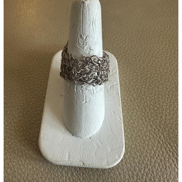 Crochet Fine Silver Wire Ring with Gold Beads Ring Size 7 - Picture 4 of 5